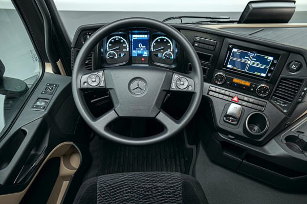 06. Actros Fṩýw{œϵy(tng)AҊѲȶNx.jpg