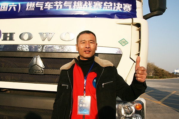 DƬ24.jpg