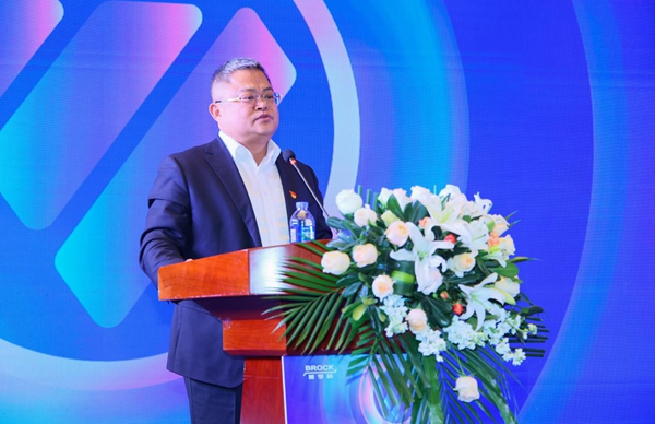 DƬ8.jpg