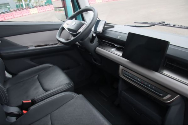 ܇(ch)֮ѡƽ_(ti) w(yn) ȫǚWRɼpԼg(sh)׃y(tng)J(rn)֪1640.jpg